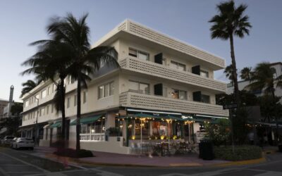 South Beach’s Iconic News Café Reopens on Ocean Drive
