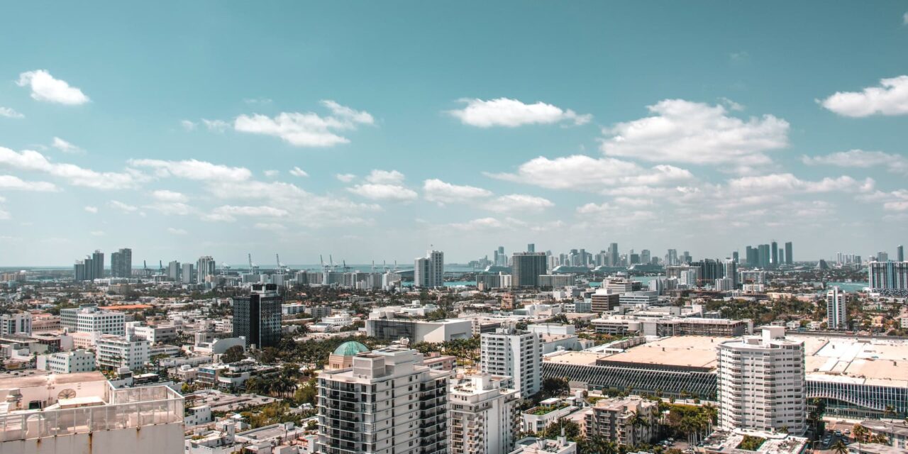 100+ Amazing Miami Captions for Instagram